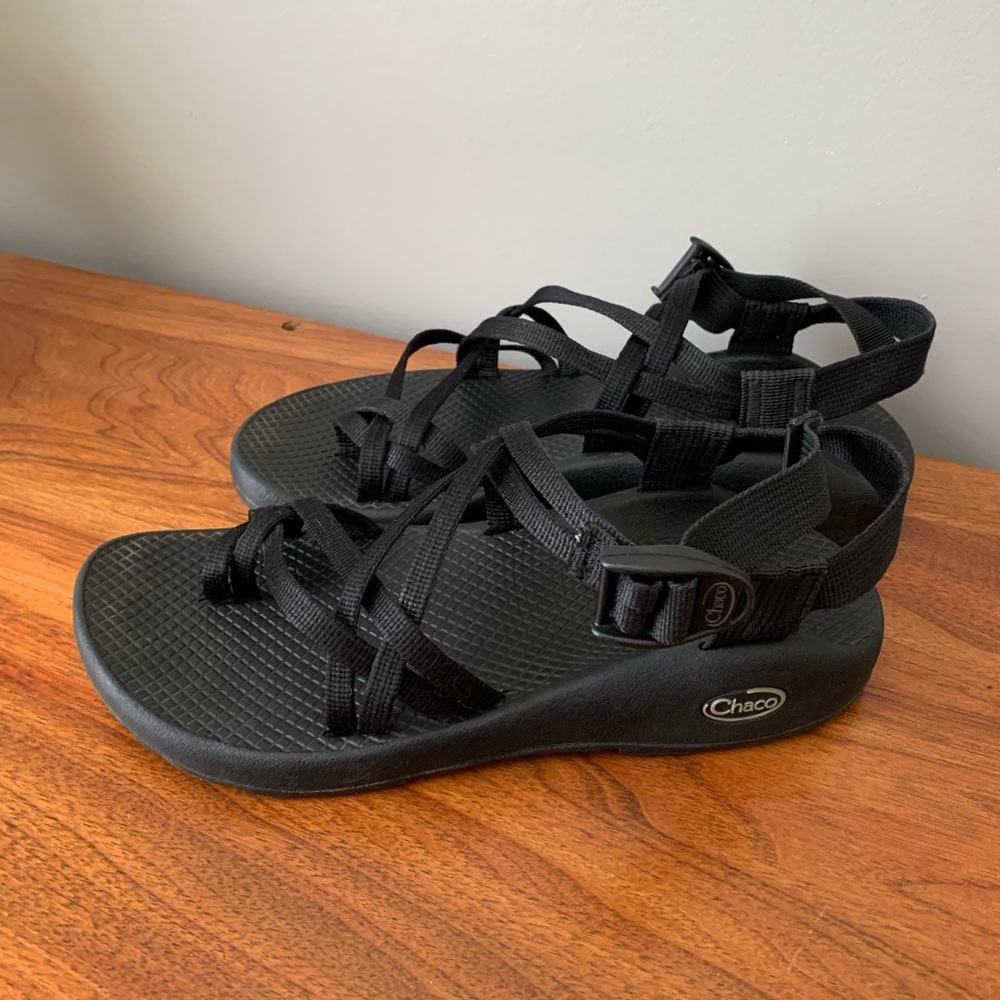 Women’s black Chaco’s- size 8